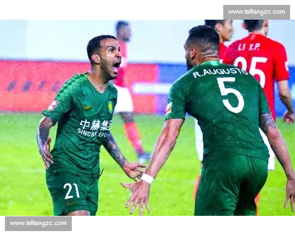 泰达对阵恒大焦点之战引爆中超格局与争冠悬念再升级赛季风云走向