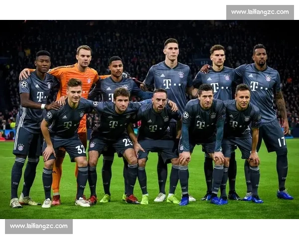 阿贾克斯对阵拜仁慕尼黑强强对话欧冠焦点之战前瞻解析血性碰撞全景解读